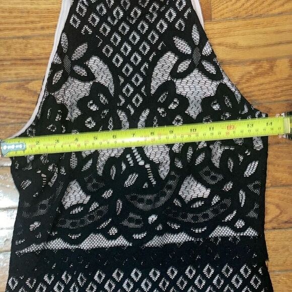 ASOS floral lace halter bodycon midi pencil black dress w/ high neckline size 6 - Picture 15 of 16